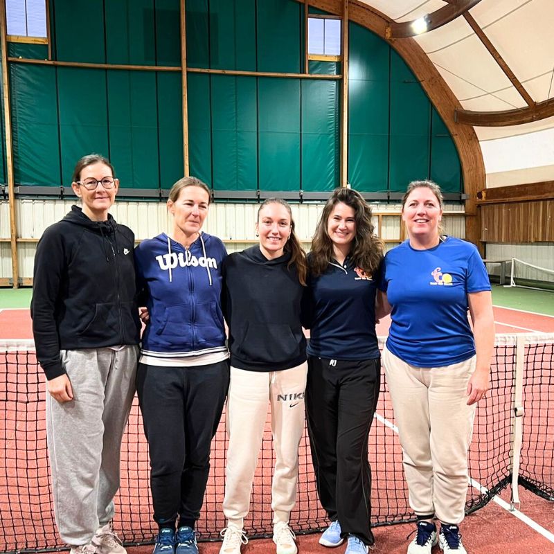équipe 4 dames tennis club olonnais